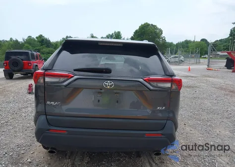 2019 Toyota Rav4 Xle Premium from USA, damaged, VIN JTMC1RFV6KJ004018